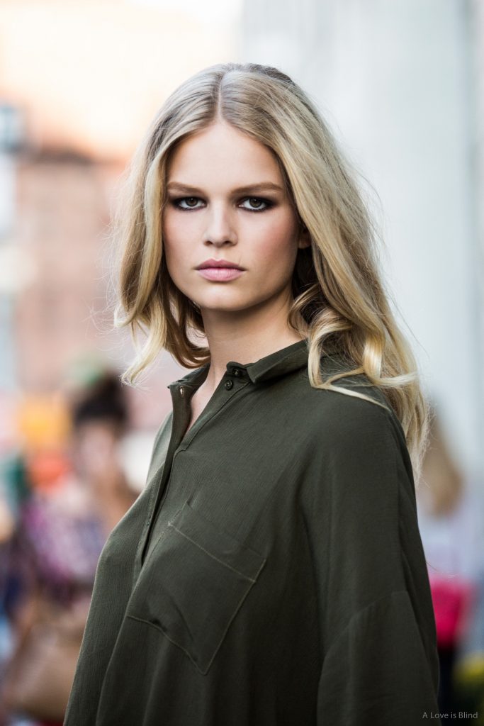 Anna Ewers